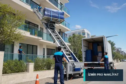 İzmir Pro Nakliyat · Mobilya asansörüyle taşıma